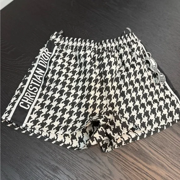 Christian Dior Houndstooth Shorts - Picture 3 of 8